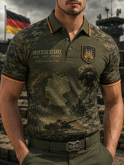 Herren-Poloshirt mit kurzen Ärmeln und militärischem Camouflage-Print