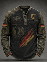 Herren-Top in Vintage-Stil mit Camouflage-Print und langen Ärmeln, im Veteranen-Design