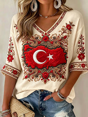 Kadın türk bayrağı baskı v yaka t-shirt