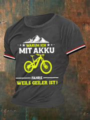Herren-T-Shirt „Warum ich AKKU fahre – Weil’s geiler ist“