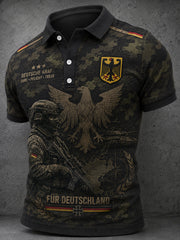 Herren-Poloshirt mit kurzen Ärmeln und Camouflage-Print im Militärstil