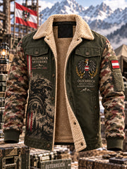 Herrenjacke mit Fleece-Innenfutter und grafischen Motiven zum Thema Veteranen